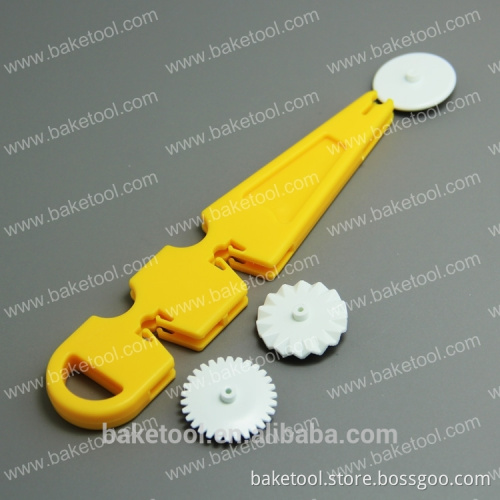 Plastic Cake Edge Decoration Wheels